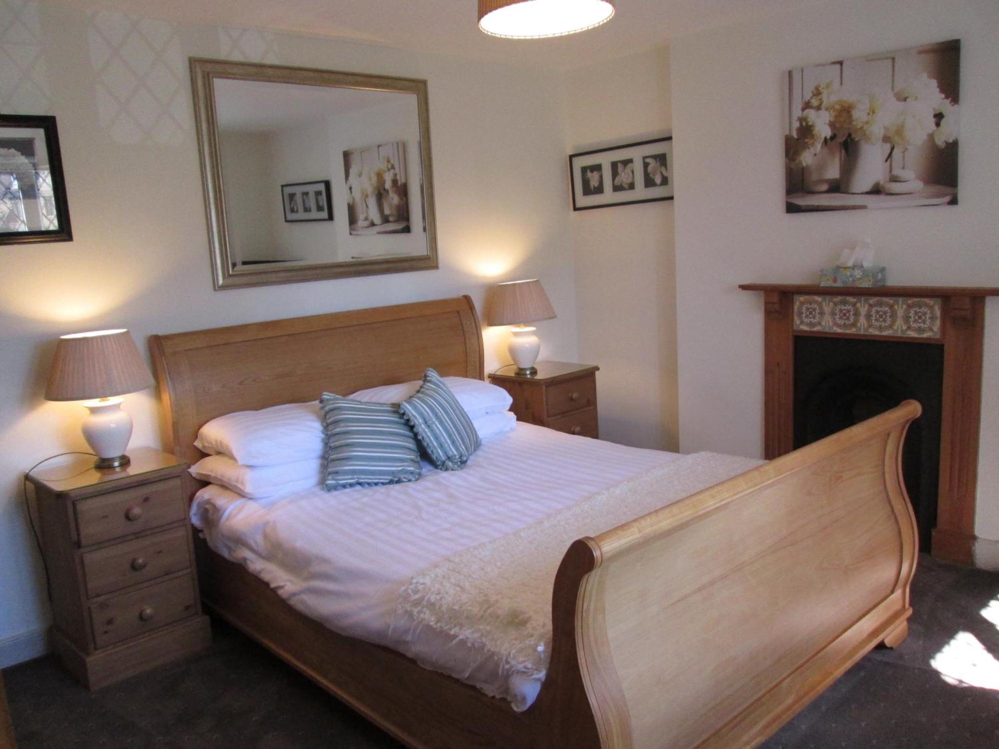 Turvey Three-Cranes Bed & Breakfast 部屋 写真