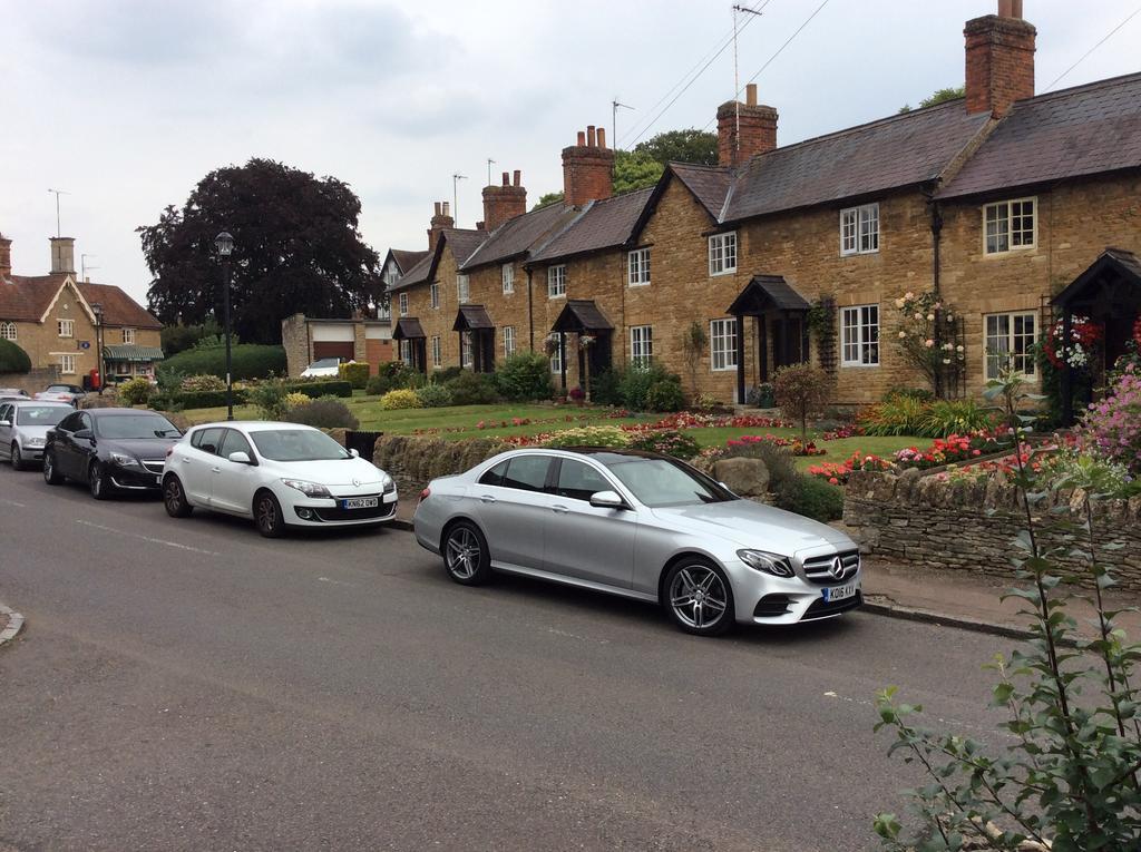 Turvey Three-Cranes Bed & Breakfast エクステリア 写真